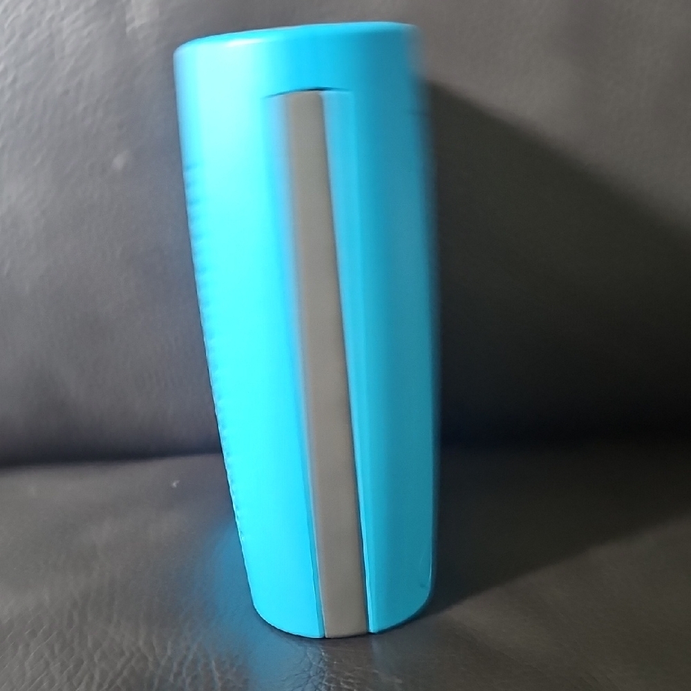 Bose Portable Bluetooth Speaker - Turquoise Blue - Picture 5 of 7